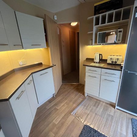 Fulmar 43 ~ Parkdean Holiday Resort 그레이트야머스 외부 사진