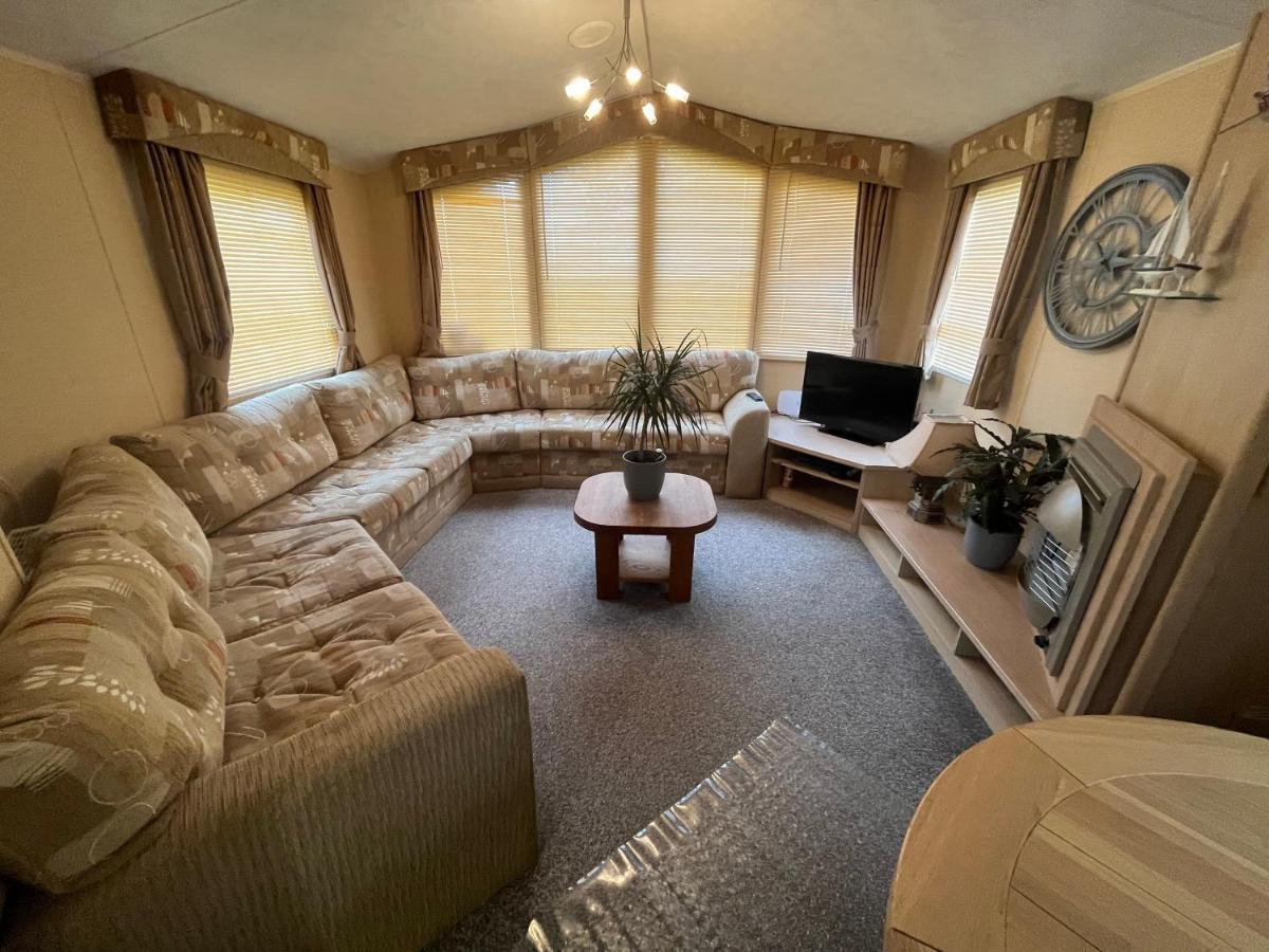 Fulmar 43 ~ Parkdean Holiday Resort 그레이트야머스 외부 사진