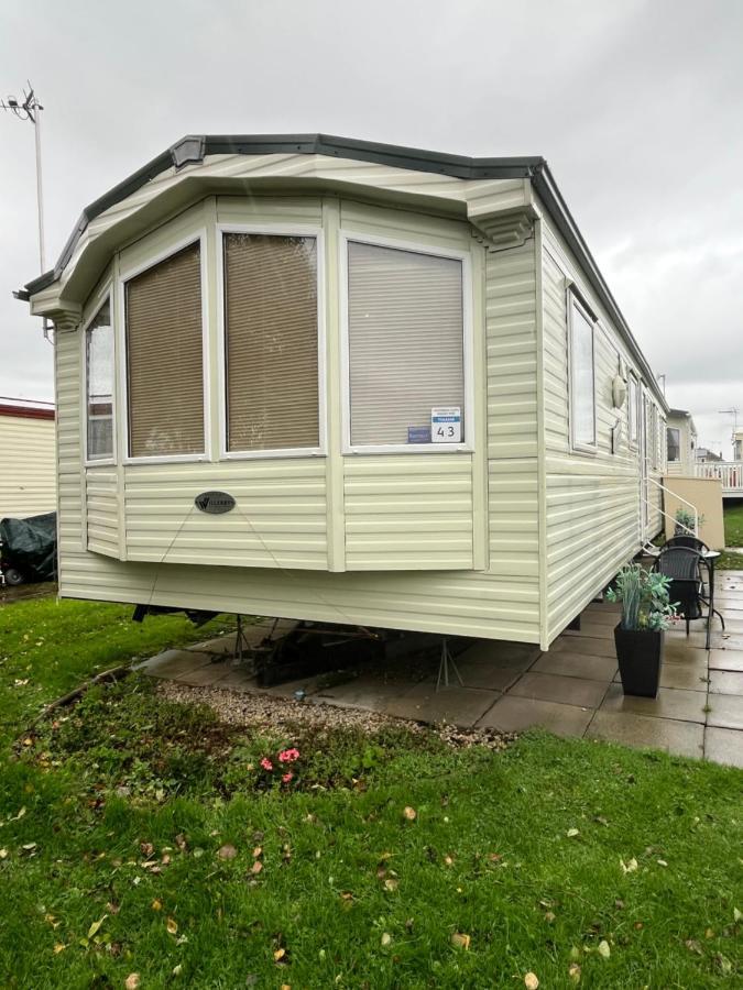 Fulmar 43 ~ Parkdean Holiday Resort 그레이트야머스 외부 사진