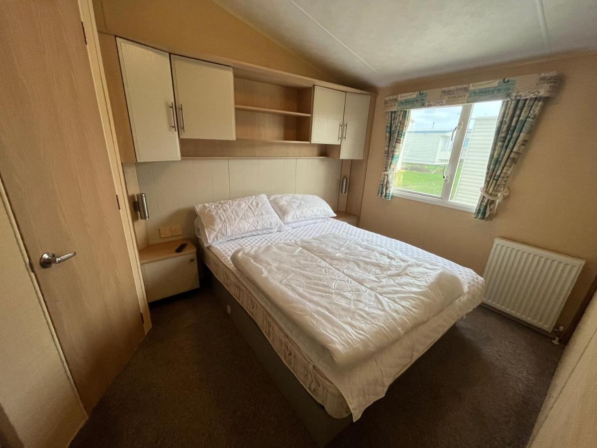 Fulmar 43 ~ Parkdean Holiday Resort 그레이트야머스 외부 사진